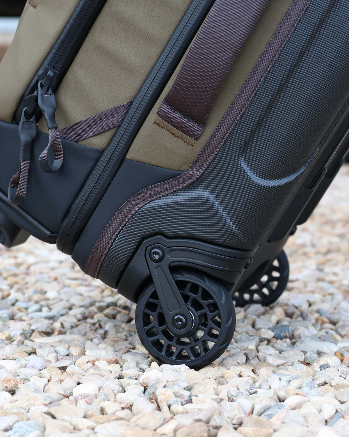 Waypoint 3000 Carry-On Roller | Bourbon